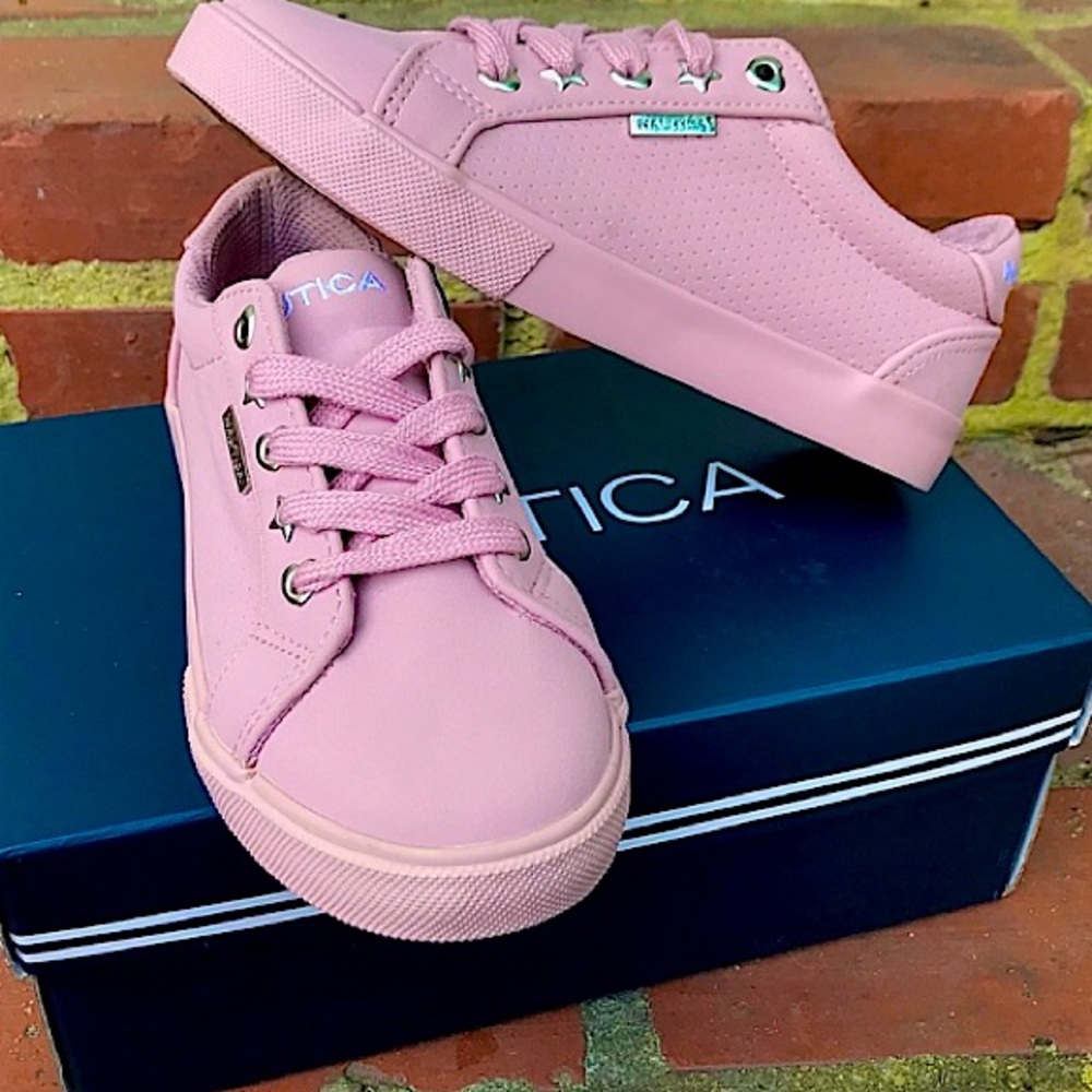 NWT Girls Pink Cute Shoes